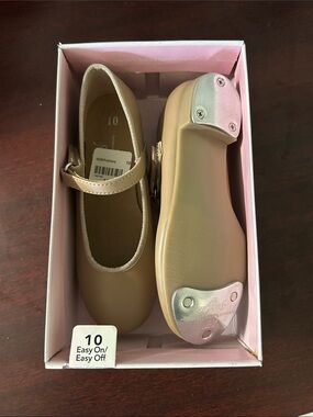 NWT American Ballet Theatre, Tan, Mary Jane Tap Shoes